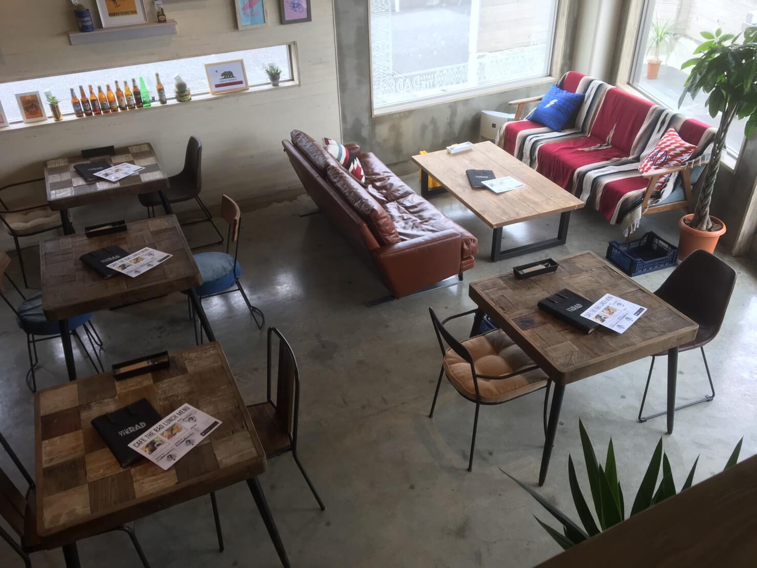CAFE THE RAD 内観